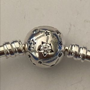 Authentic Pandora Bangle Charm Bracelet - 21cm NWT still in its sealed bag